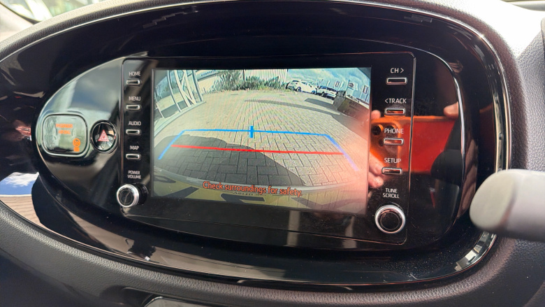 Toyota Aygo X 1.0 VVT-i Edge 5dr Petrol Hatchback